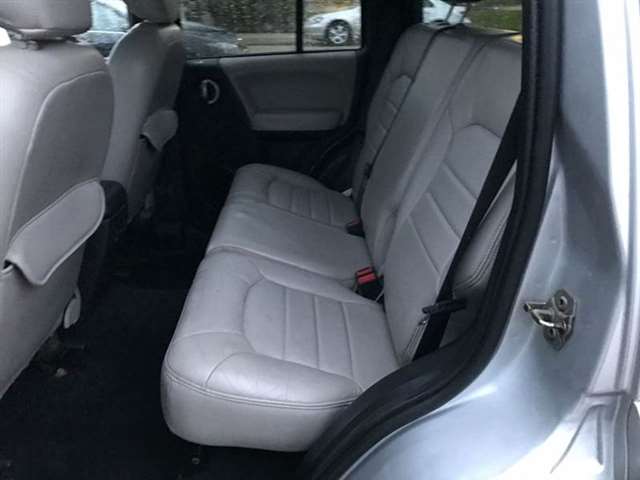 2002 Jeep Liberty Limited 4dr 4WD SUV